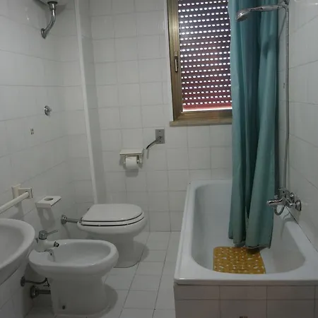 Casa 33 Baroni Fronte Mare Holiday home *